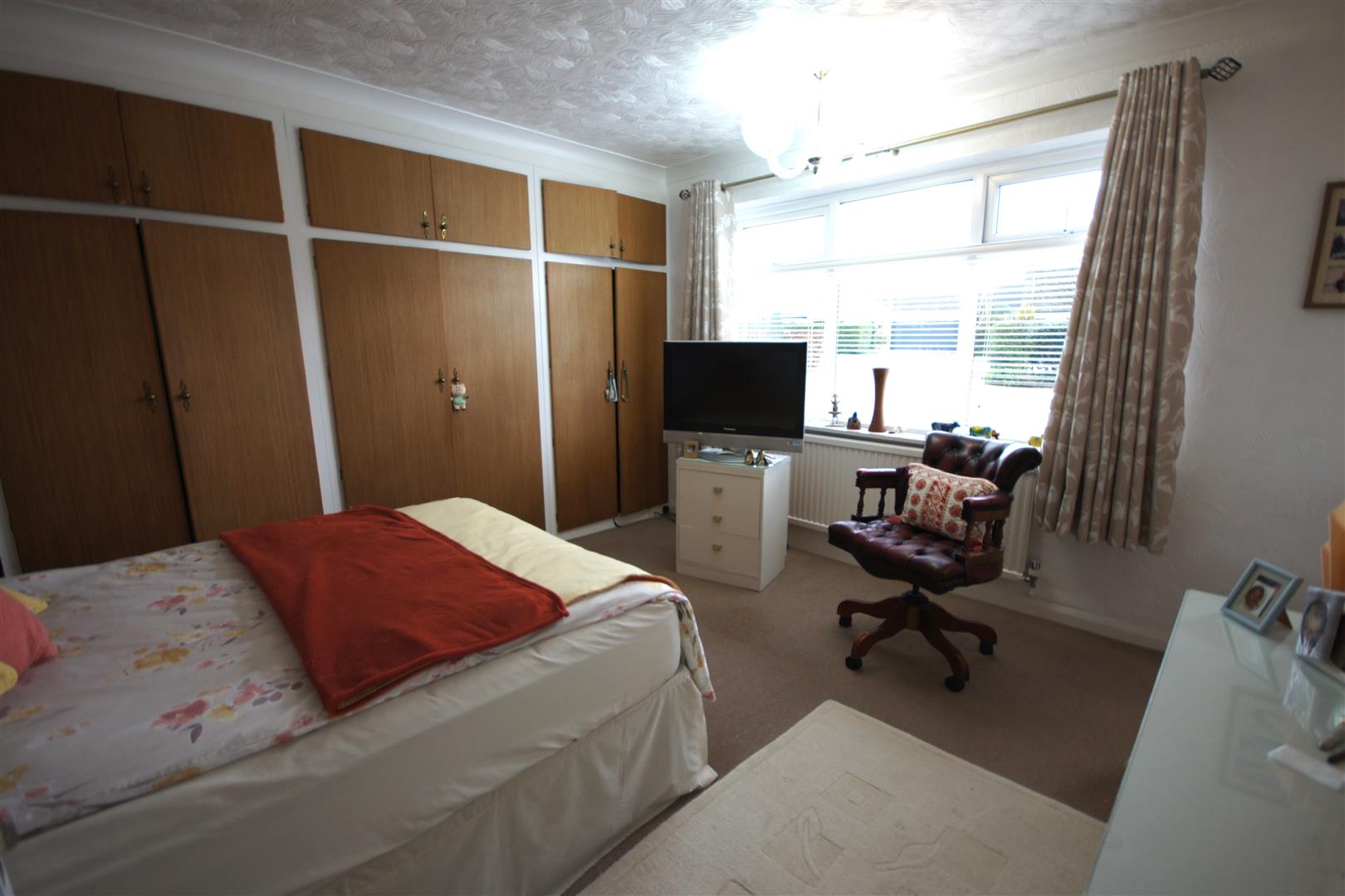 Bungalow Detached Mill Road, Swanland